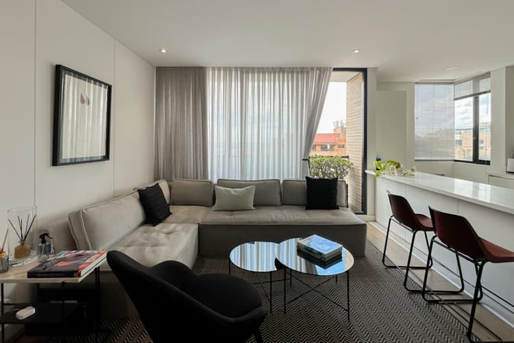 Apartamento de 2 alcobas en venta en El Refugio, Bogotá, 124 m² · foto 7 de 23