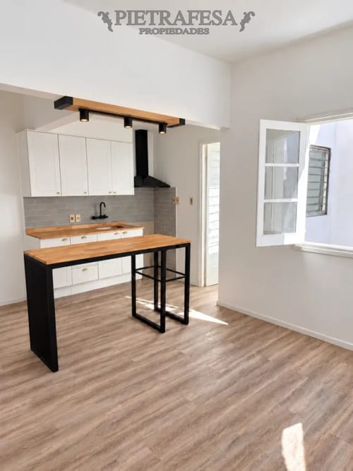Apartamento en alquiler, 3 dormitorios, 1 baño, azotea. Sin gastos comunes. La Blanqueada. · Foto 2