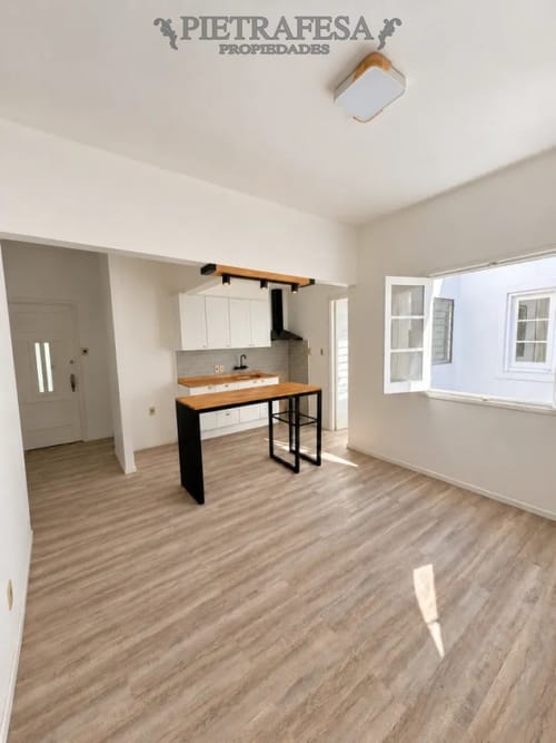 Apartamento en alquiler, 3 dormitorios, 1 baño, azotea. Sin gastos comunes. La Blanqueada. · Foto 3