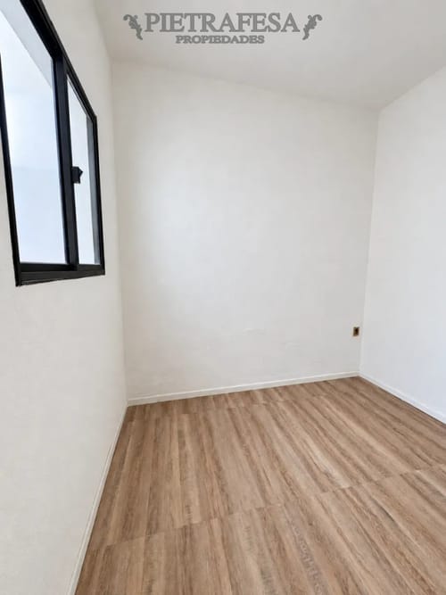 Apartamento en alquiler, 3 dormitorios, 1 baño, azotea. Sin gastos comunes. La Blanqueada. · Foto 6