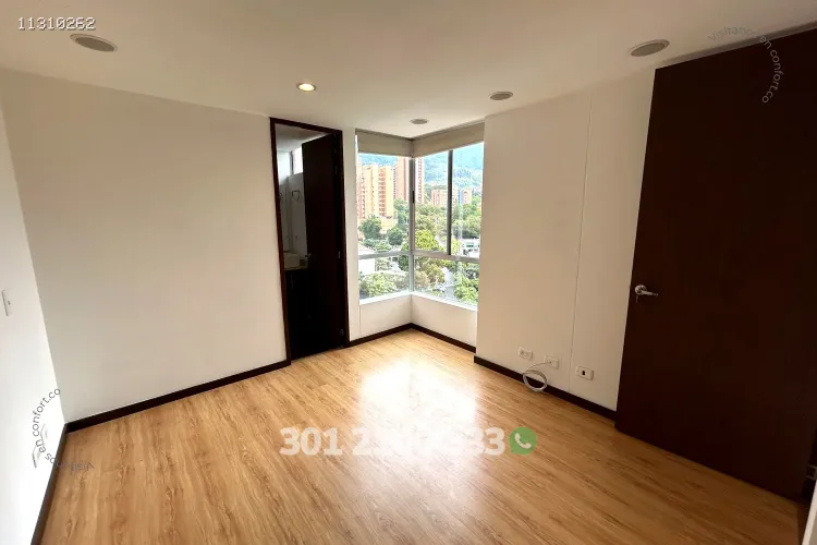 Apartamento de 3 alcobas en arriendo en Loma Del Esmeraldal, Envigado, 86 m² · foto 12 de 24