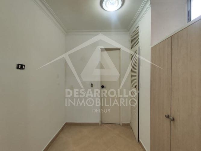 Apartamento de 3 alcobas en arriendo en Otraparte, Envigado, 140 m² · foto 3 de 13
