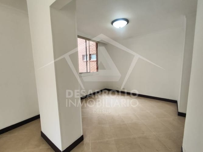 Apartamento de 3 alcobas en arriendo en Otraparte, Envigado, 140 m² · foto 12 de 13