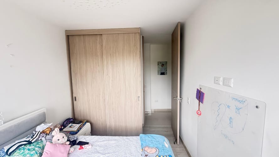Apartamento de 3 alcobas en venta en Anillo Vial, Floridablanca, 109 m² · foto 9 de 20