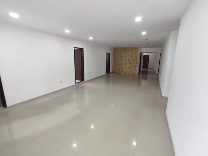 Casa de 9 alcobas en arriendo en La Campiña, Barranquilla, 245 m² · foto 4 de 21