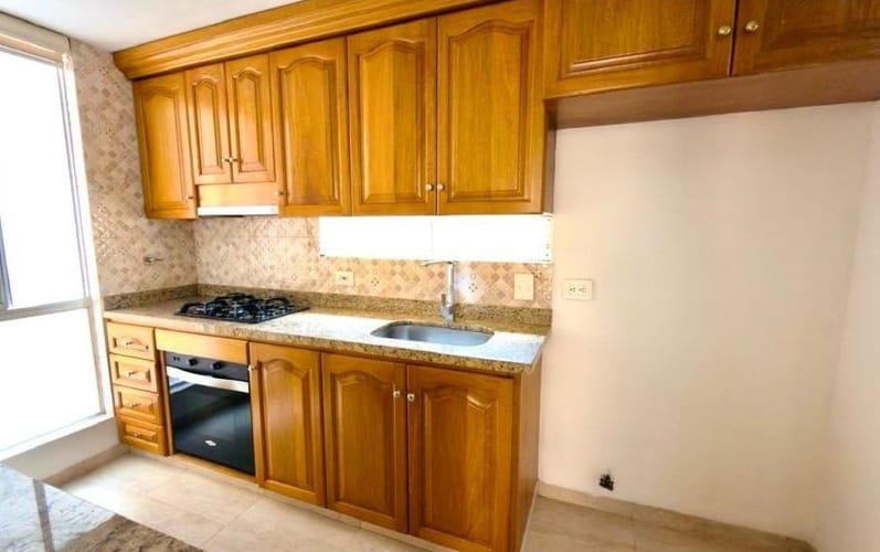 Apartamento de 4 alcobas en venta en Laureles, Medellín, 100 m² · foto 12 de 15