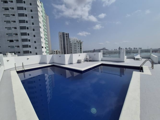 Apartamento de 1 alcoba en arriendo en Bocagrande, Cartagena, 52 m² · foto 2 de 16