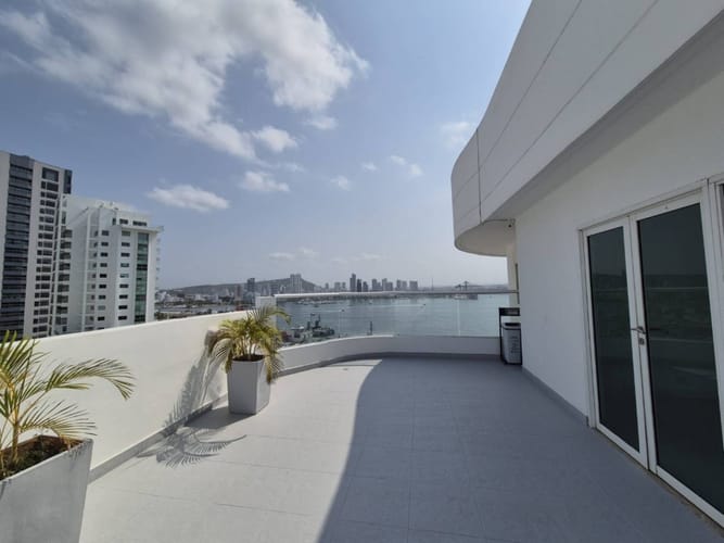 Apartamento de 1 alcoba en arriendo en Bocagrande, Cartagena, 52 m² · foto 4 de 16