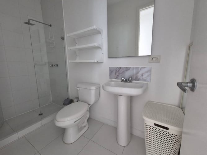 Apartamento de 1 alcoba en arriendo en Bocagrande, Cartagena, 52 m² · foto 12 de 16