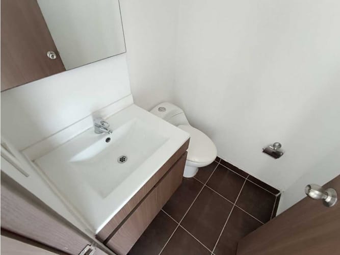 Local en venta en La Castilla, Manizales, 54 m² · foto 5 de 12