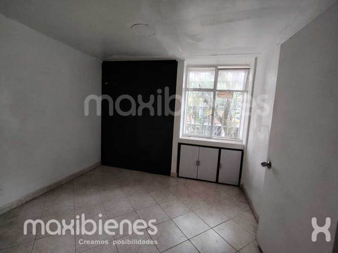 Casa de 3 alcobas en arriendo en Las Acacias, Medellín, 300 m² · foto 19 de 22