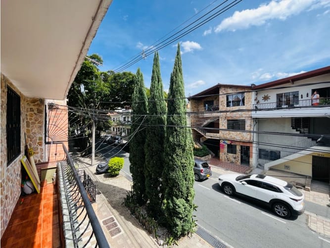 Apartamento de 4 alcobas en venta en Belén Miravalle, Medellín, 130 m² · foto 6 de 14
