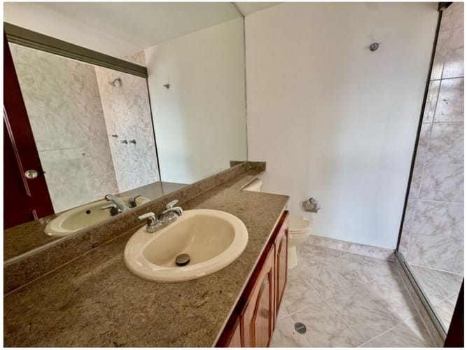 Apartamento de 4 alcobas en venta en Vía Las Palmas, Medellín, 130 m² · foto 7 de 21