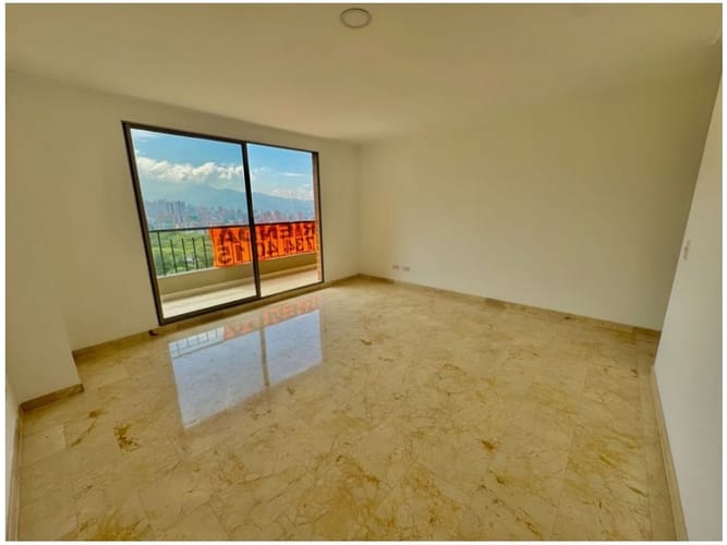 Apartamento de 4 alcobas en venta en Vía Las Palmas, Medellín, 130 m² · foto 8 de 21