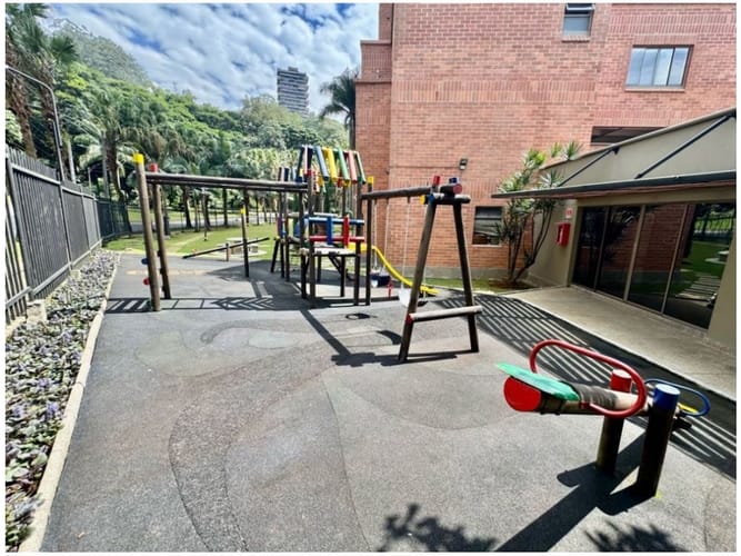 Apartamento de 4 alcobas en venta en Vía Las Palmas, Medellín, 130 m² · foto 19 de 21