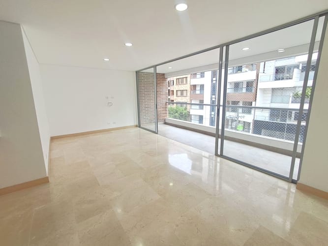 Apartamento de 3 alcobas en arriendo en Las Acacias, Medellín, 100 m² · foto 3 de 19