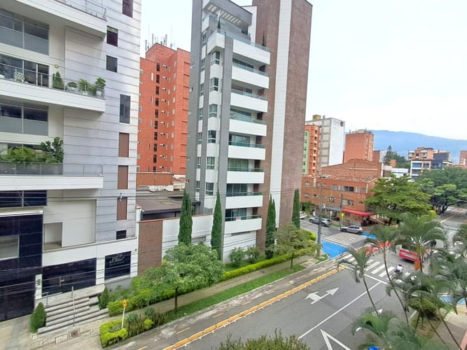 Apartamento de 3 alcobas en arriendo en Las Acacias, Medellín, 100 m² · foto 5 de 19