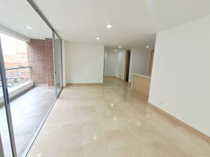 Apartamento de 3 alcobas en arriendo en Las Acacias, Medellín, 100 m² · foto 6 de 19