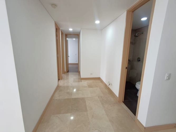 Apartamento de 3 alcobas en arriendo en Las Acacias, Medellín, 100 m² · foto 11 de 19