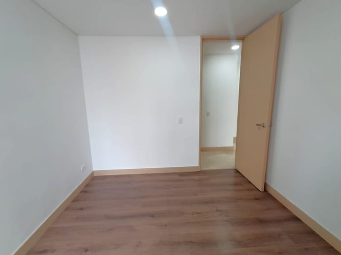 Apartamento de 3 alcobas en arriendo en Las Acacias, Medellín, 100 m² · foto 16 de 19