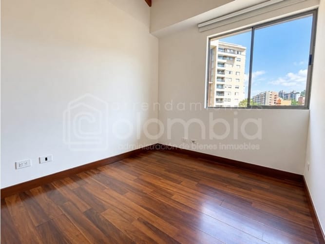 Apartamento de 3 alcobas en arriendo en Loma Del Escobero, Envigado, 90 m² · foto 13 de 19