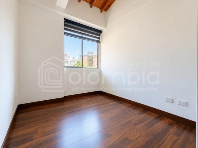 Apartamento de 3 alcobas en arriendo en Loma Del Escobero, Envigado, 90 m² · foto 15 de 19