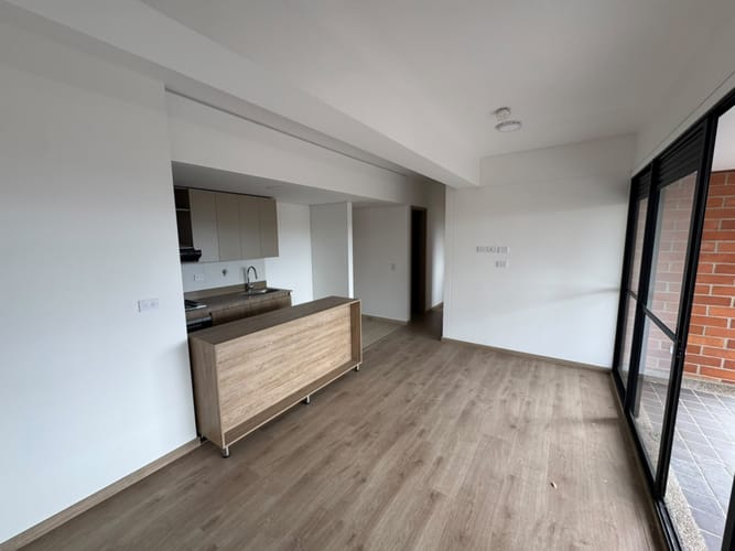 Apartamento de 2 alcobas en arriendo en Barro Blanco, Rionegro, 100 m² · foto 3 de 12