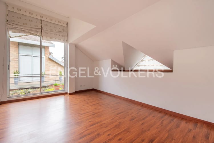 Casa de 4 alcobas en venta en Vereda La Balsa, Chía, 240 m² · foto 10 de 16
