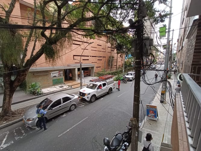 Apartamento de 2 alcobas en arriendo en Las Lomitas, Sabaneta, 90 m² · foto 4 de 16