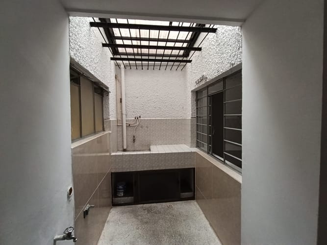 Apartamento de 2 alcobas en arriendo en Las Lomitas, Sabaneta, 90 m² · foto 6 de 16
