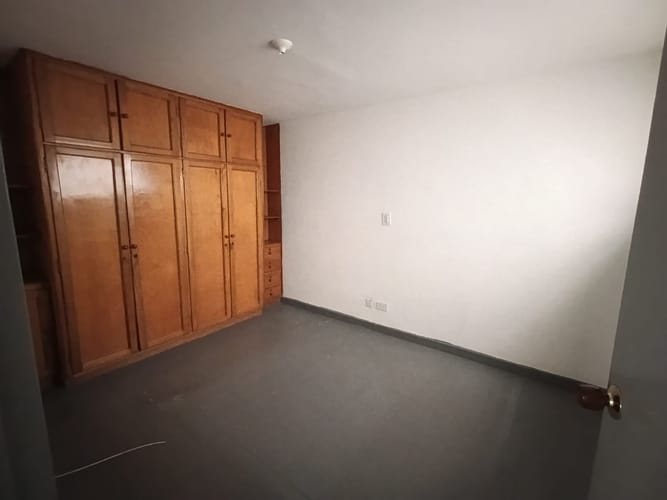 Apartamento de 2 alcobas en arriendo en Las Lomitas, Sabaneta, 90 m² · foto 10 de 16