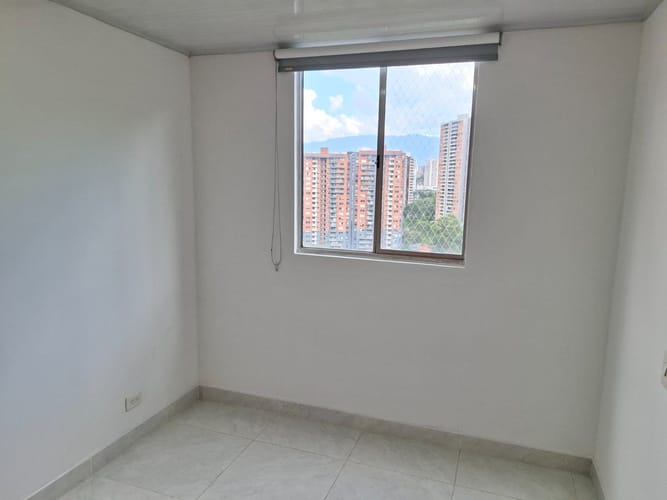 Apartamento de 3 alcobas en venta en Belén, Medellín, 78 m² · foto 9 de 17