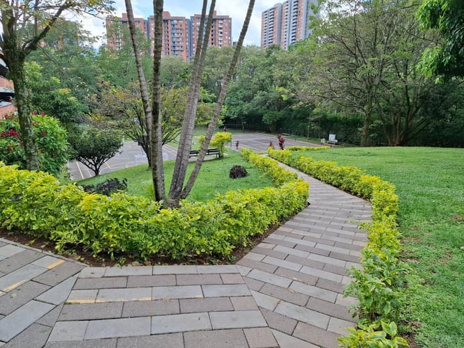 Apartamento de 3 alcobas en venta en Belén, Medellín, 78 m² · foto 17 de 17