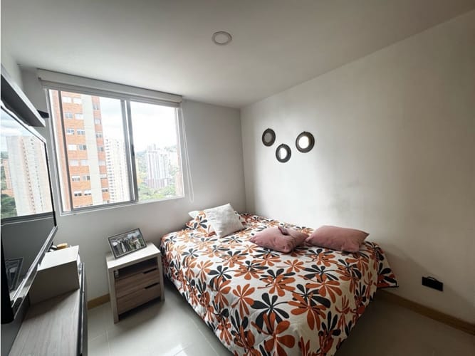 Apartamento de 3 alcobas en venta en Vegas De San Jose, Sabaneta, 98 m² · foto 9 de 20