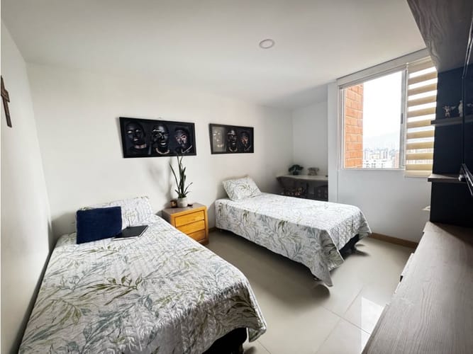 Apartamento de 3 alcobas en venta en Vegas De San Jose, Sabaneta, 98 m² · foto 12 de 20