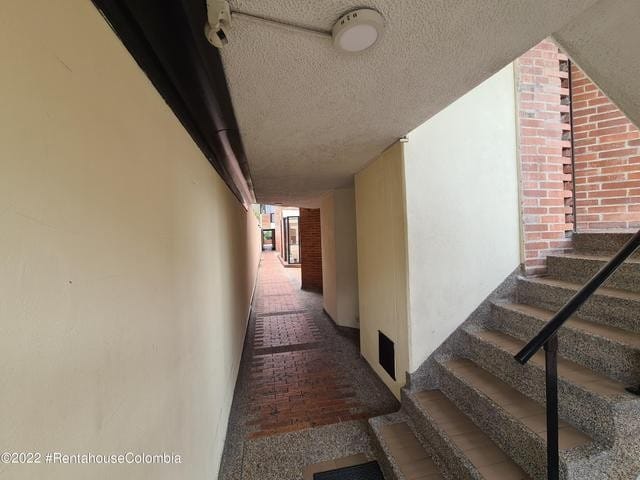 Apartamento de 2 alcobas en venta en Cedro Salazar, Bogotá, 110 m² · foto 2 de 24