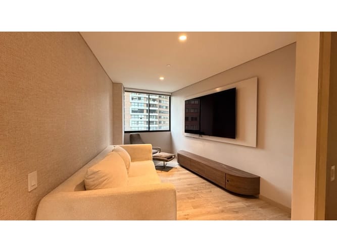 Apartamento de 2 alcobas en venta en El Tesoro, Medellín, 148 m² · foto 10 de 16
