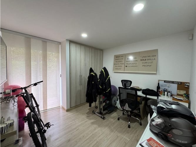 Casa de 4 alcobas en venta en Condina, Pereira, 350 m² · foto 9 de 13