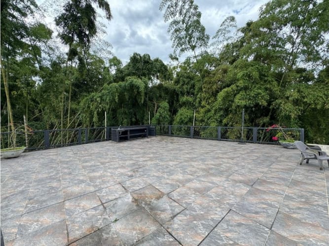Casa de 4 alcobas en venta en Condina, Pereira, 350 m² · foto 12 de 13