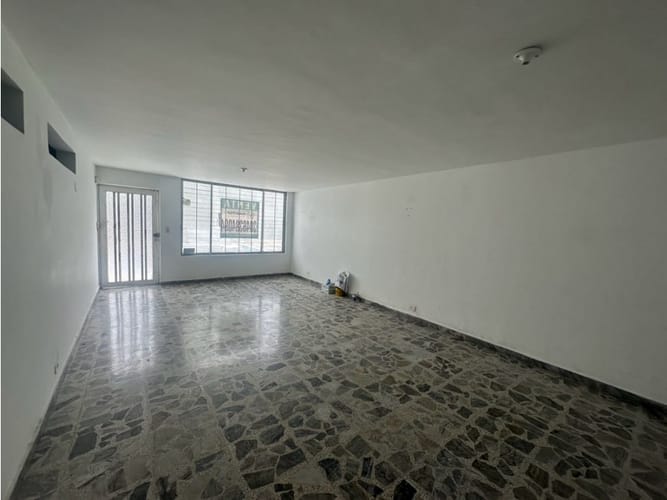 Casa de 14 alcobas en venta en San Vicente, Cali, 480 m² · foto 4 de 24