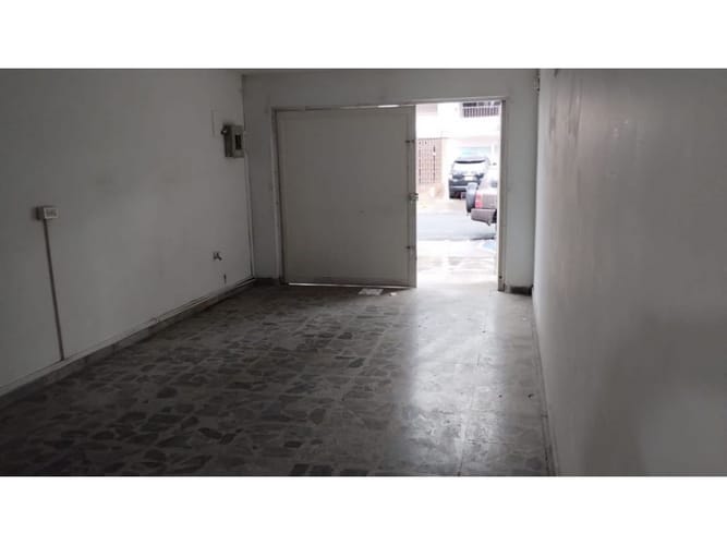 Casa de 14 alcobas en venta en San Vicente, Cali, 480 m² · foto 8 de 24