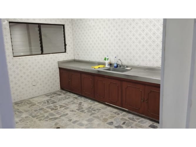 Casa de 14 alcobas en venta en San Vicente, Cali, 480 m² · foto 14 de 24