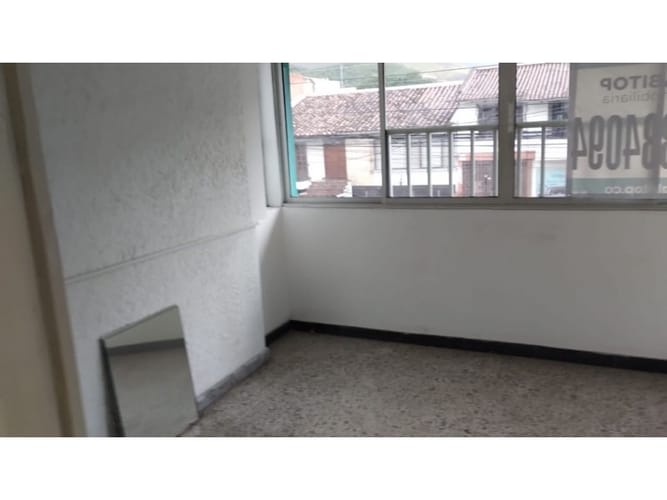 Casa de 14 alcobas en venta en San Vicente, Cali, 480 m² · foto 19 de 24