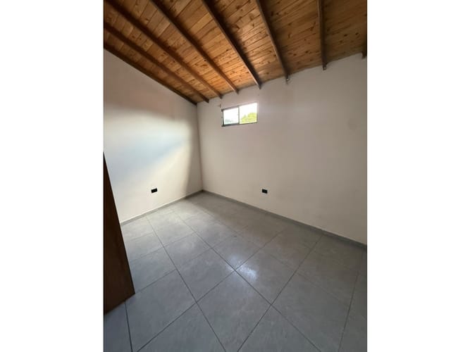 Apartamento de 2 alcobas en arriendo en Rodeo Alto, Medellín, 55 m² · foto 7 de 10