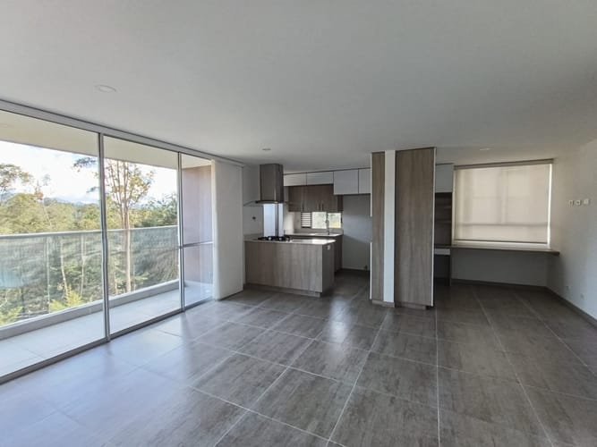 Apartamento de 2 alcobas en arriendo en Los Colegios, Rionegro, 74 m² · foto 3 de 10