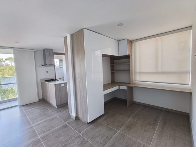 Apartamento de 2 alcobas en arriendo en Los Colegios, Rionegro, 74 m² · foto 4 de 10
