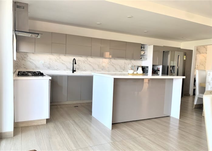 Casa de 5 alcobas en venta en Zona Industrial, Yumbo, 261 m² · foto 7 de 24
