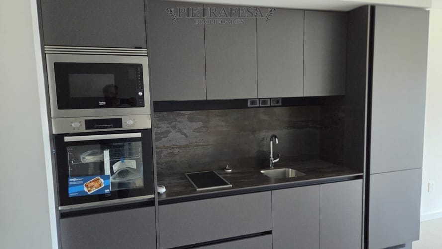 Apartamento de 1 dormitorio con garaje zona Pocitos. · Photo 4