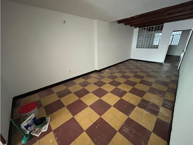 Casa de 6 alcobas en arriendo en Ricaurte, Bucaramanga, 350 m² · foto 9 de 24
