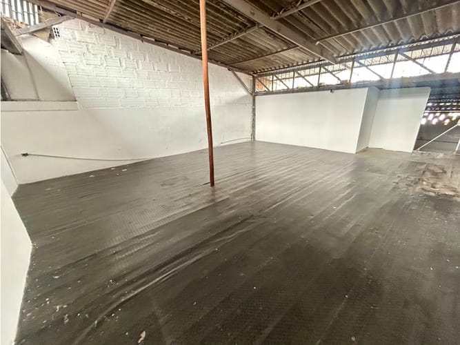 Casa de 6 alcobas en arriendo en Ricaurte, Bucaramanga, 350 m² · foto 15 de 24